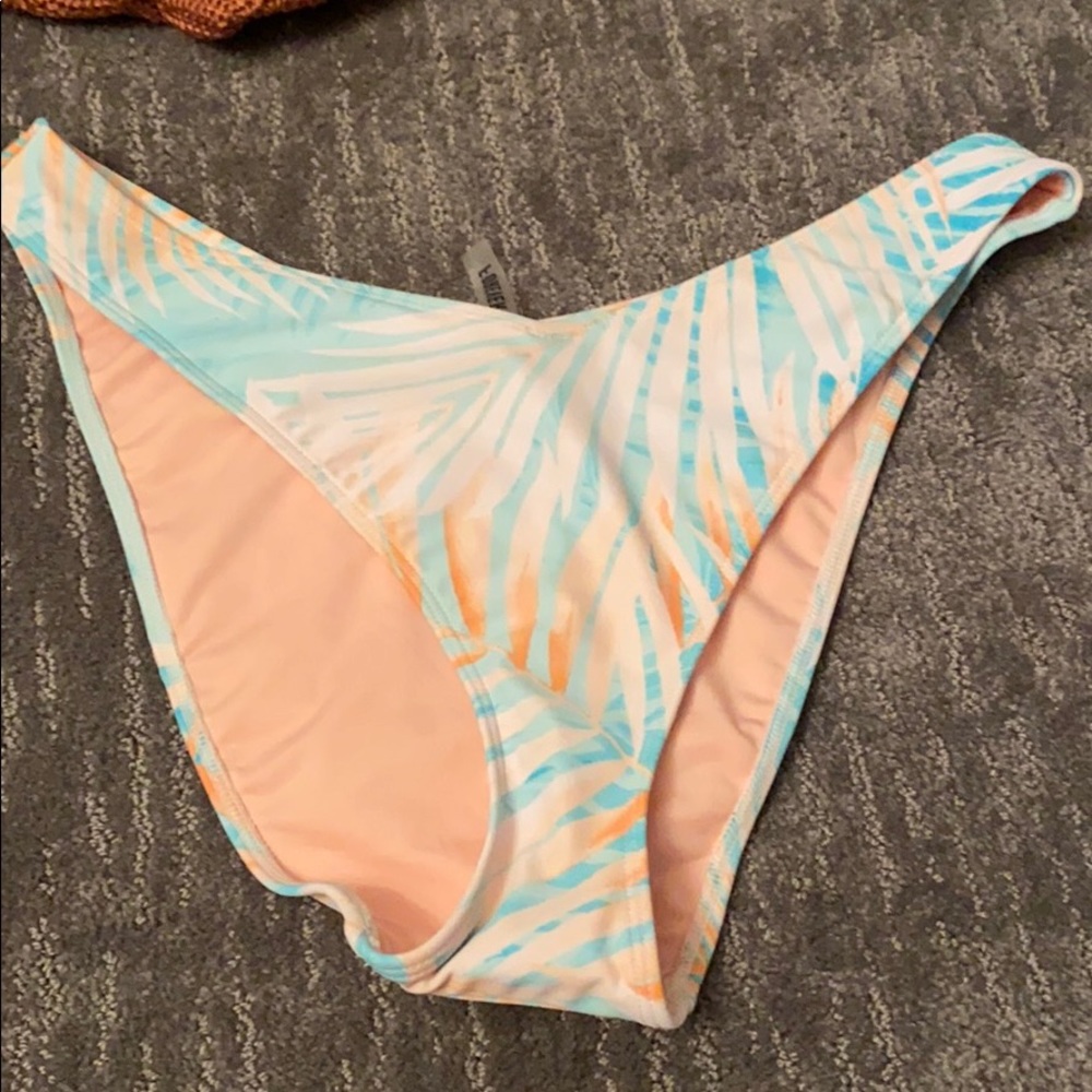 swimsuit bottoms